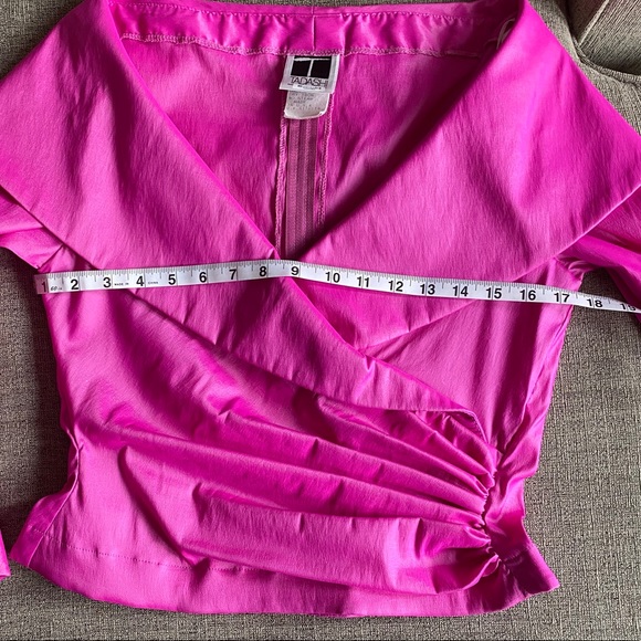 Tadashi Shoji Pink Open Collar Long Sleeve Blouse - Picture 4 of 6